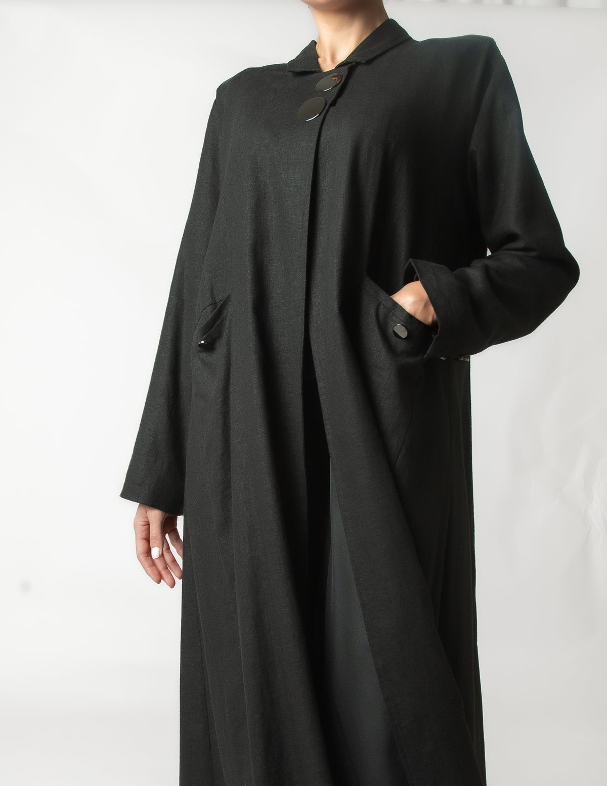 LINEN COAT BUTTONS