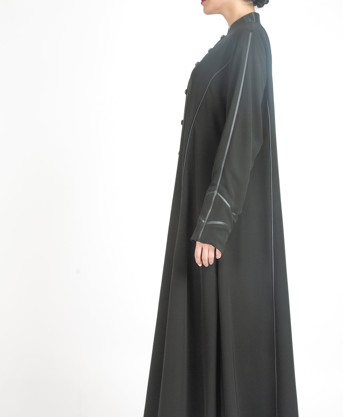 D COLLAR IN SATIN