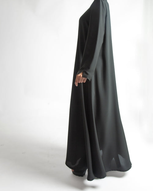 PLAIN ABAYA IN BUTTONS
