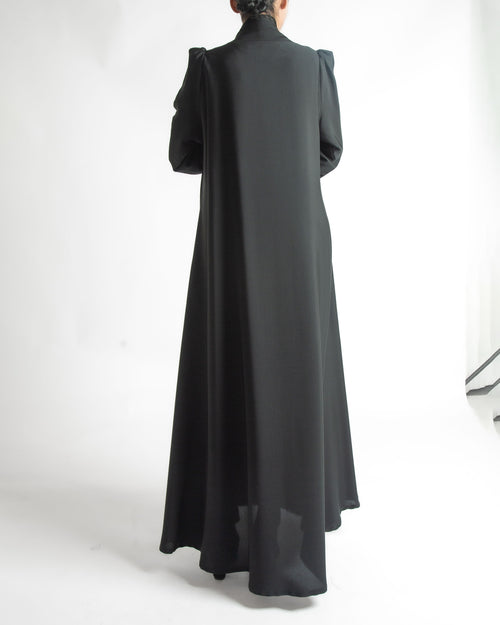 PLAIN ABAYA IN BUTTONS