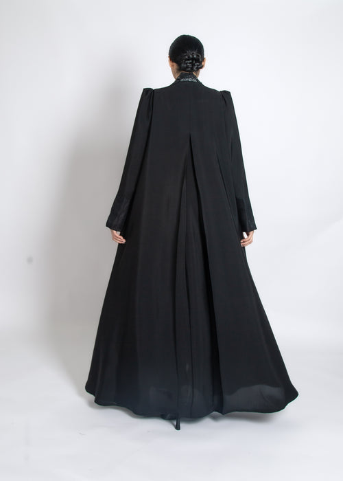 MONOCHROME BLACK LINEN