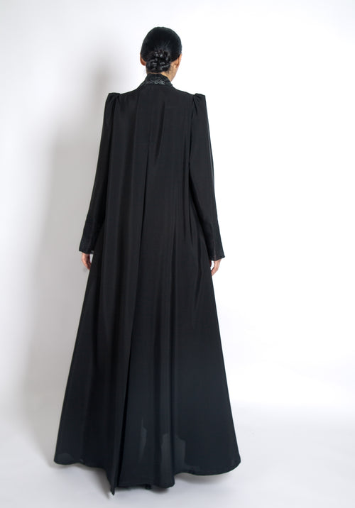 MONOCHROME BLACK LINEN