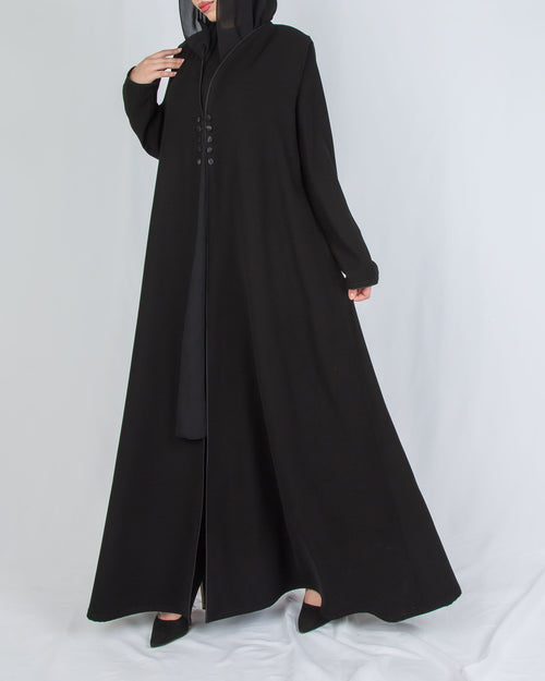 PLAIN IN T- SATIN BUTTONS