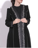 COLLAR WHITE THREAD