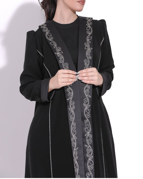 COLLAR WHITE THREAD